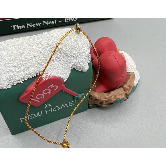 American Greeting Card Ornament A New Nest Red Birds Green 1993 2 ins. China - Picture 5 of 6